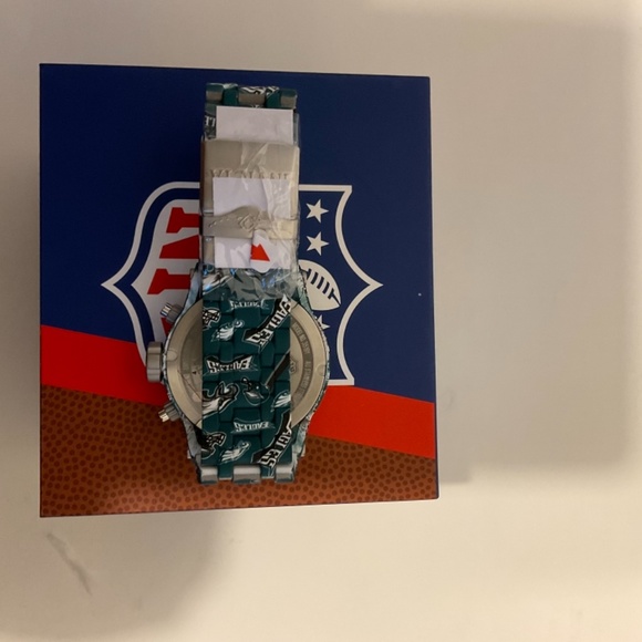 52mm Invicta Watch - Picture 4 of 5